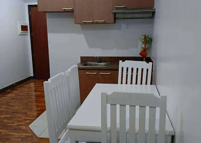 The Orienthal Place, Makati A1 Apartment